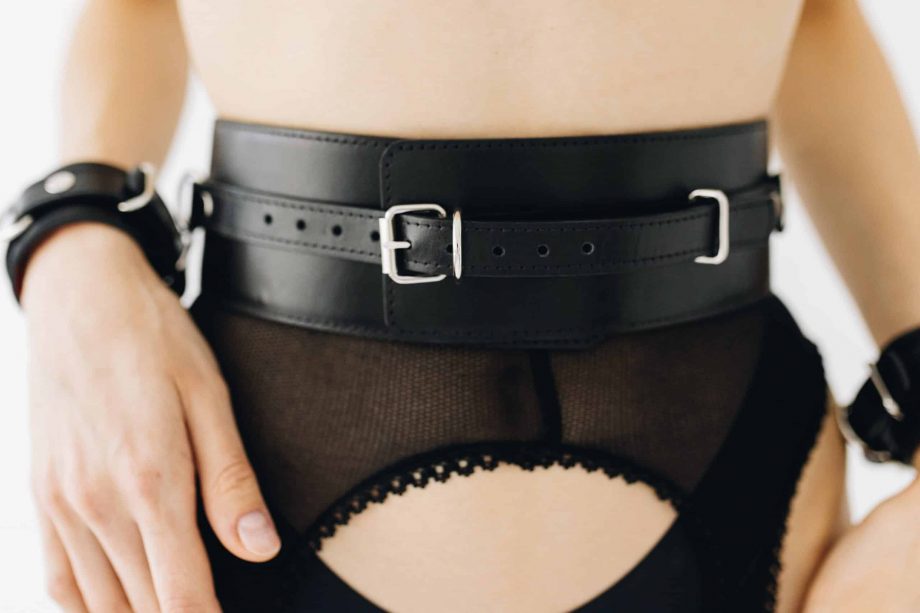 bdsm leather belt 7 scaled