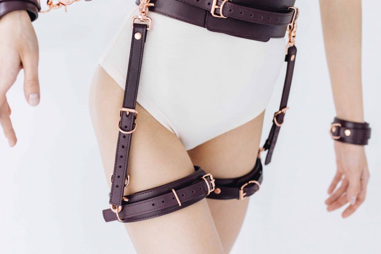 bdsm leather bondage set belt thigh cuffs a pair of garters 11 scaled