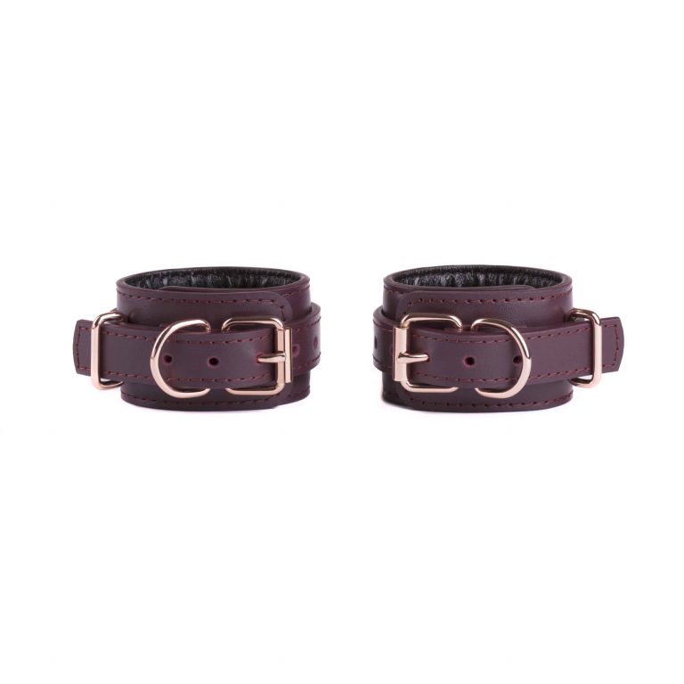 bdsm leather bondage set collar leash handcuffs pair of double fixation17 scaled