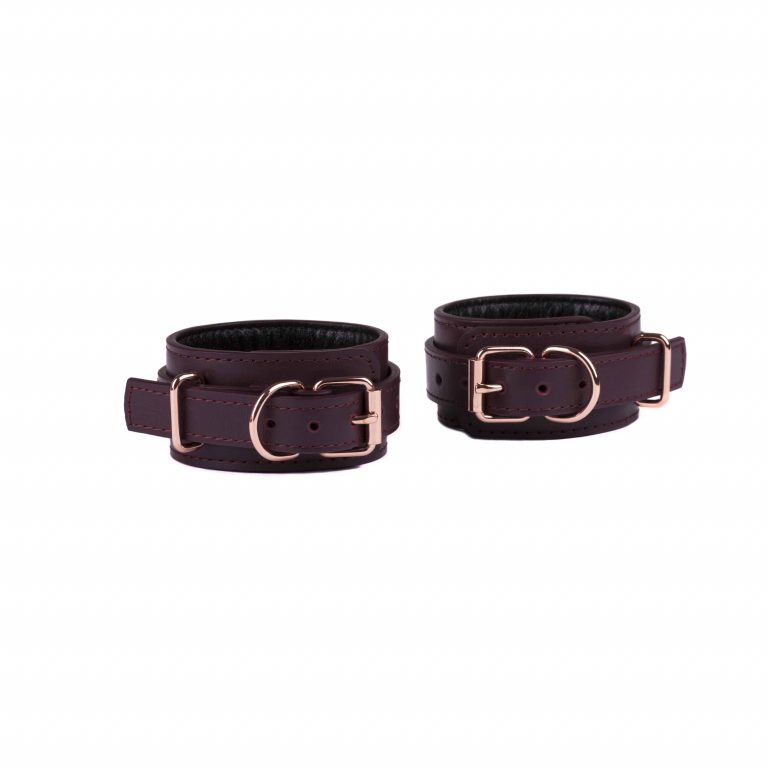 bdsm leather bondage set collar leash handcuffs pair of double fixation20 scaled